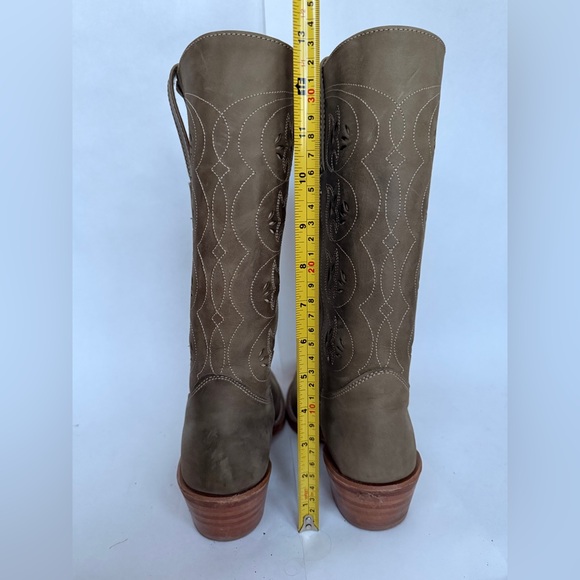 NEW! Vintage Womens Frye Olive Austin Floral Cut Out Cowboy Western Boots size 7 - Picture 3 of 5